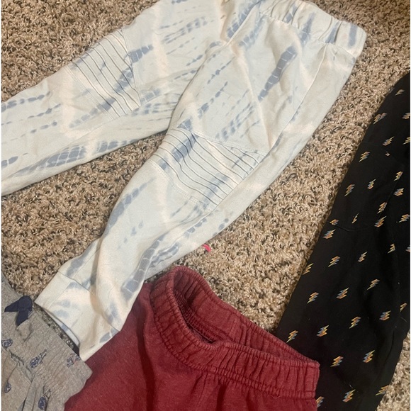 Cat & Jack Bundle 4 Sweatpants 2 Shorts - Picture 3 of 6